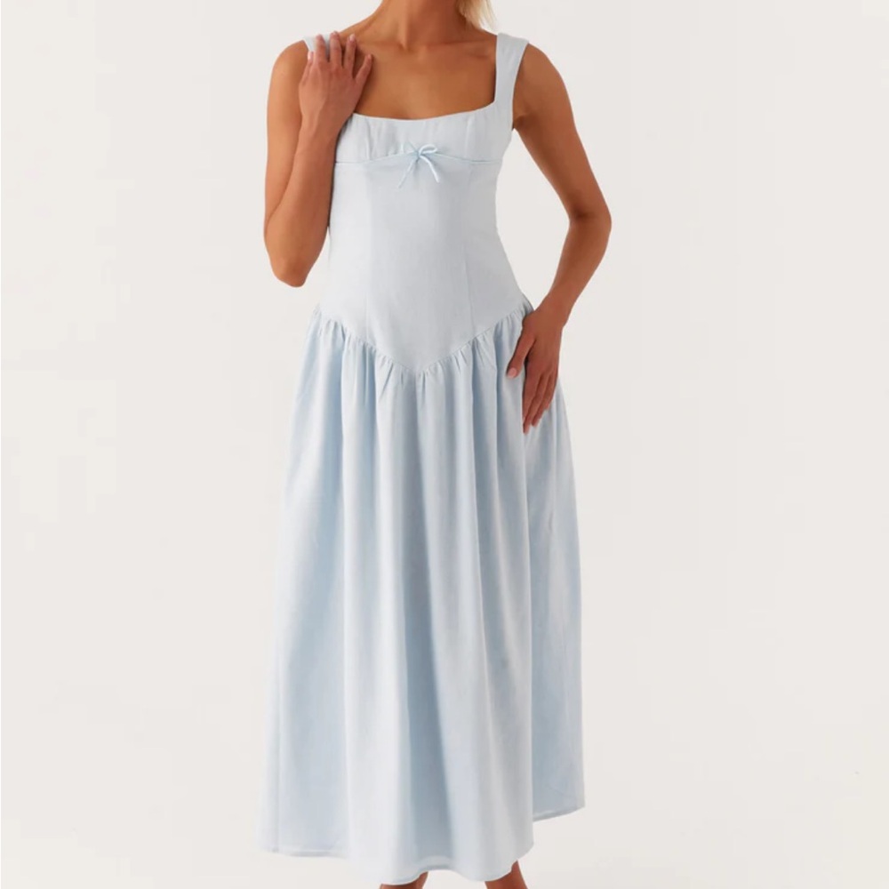 Peppermayo suzie midi dress 
Color:light blue